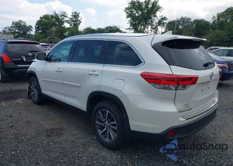 2019 Toyota Highlander Xle from USA, damaged, VIN 5TDJZRFH1KS567376